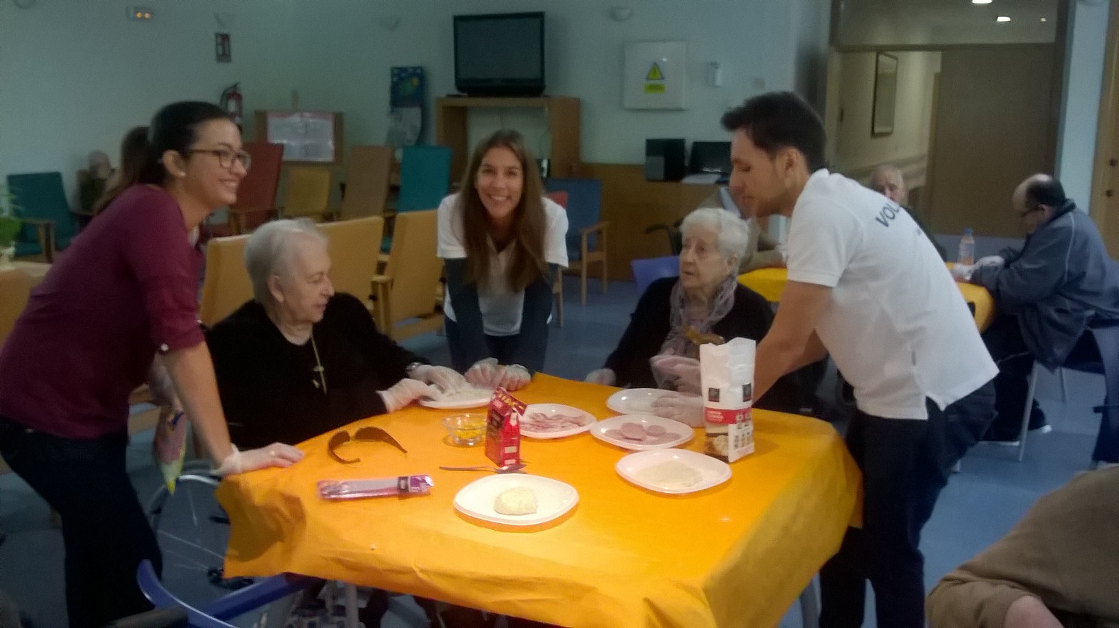 Día solidario de empresas