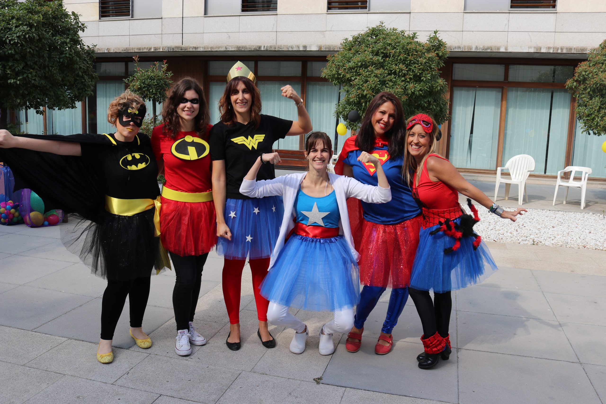 residencia de moratalaz albertia mayores gymkana superheroes