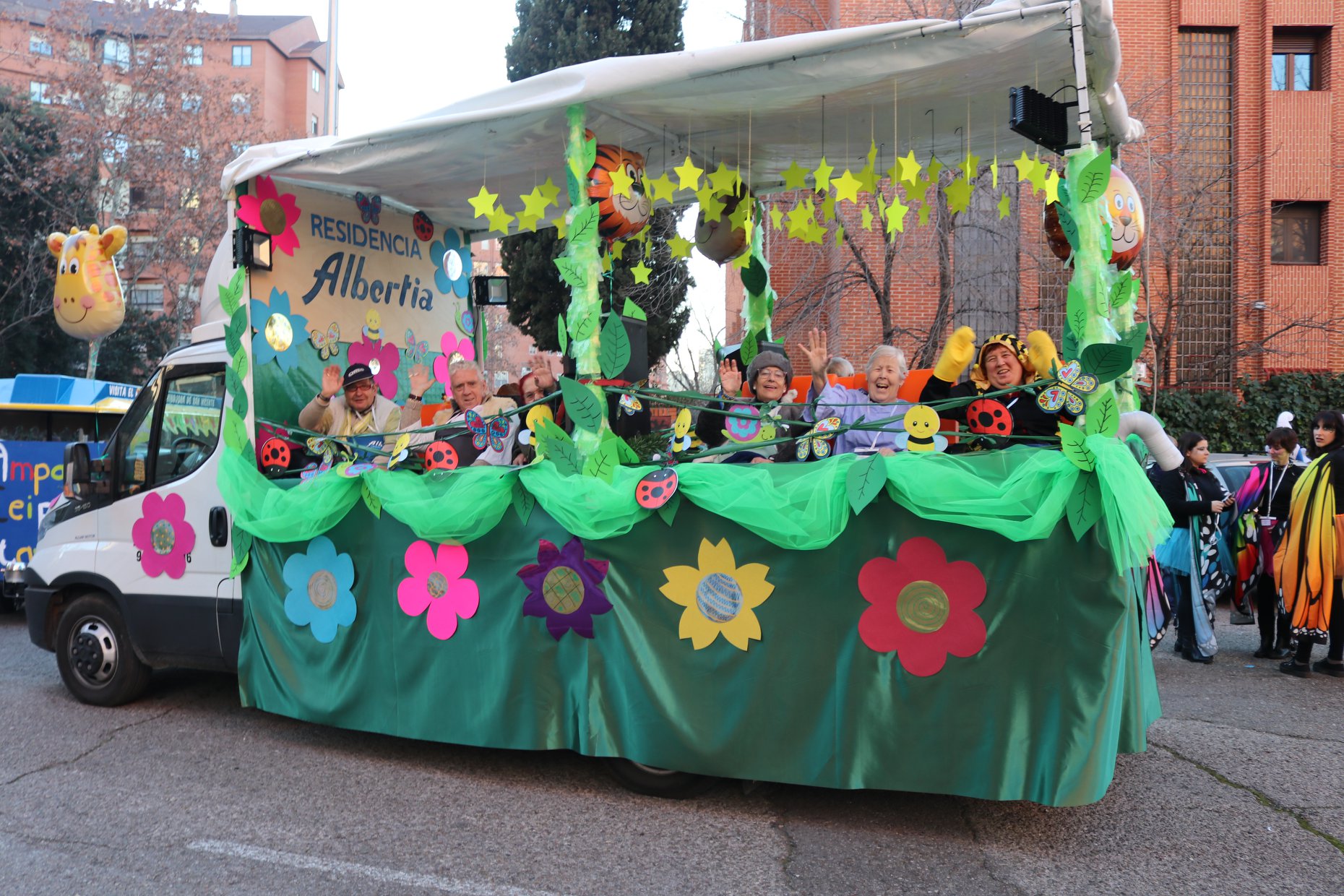 envejecimiento activo cabalgata de reyes mayores albertia residencia moratalaz