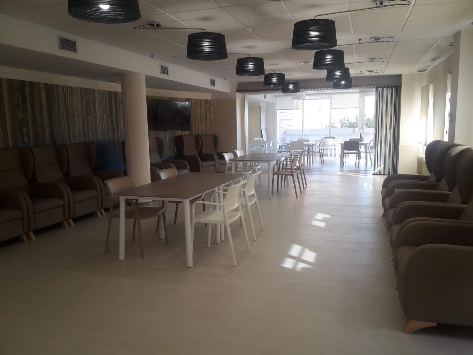 unidad de conviviencia residencia mayores plata y castañar albertia villaverde madrid acp