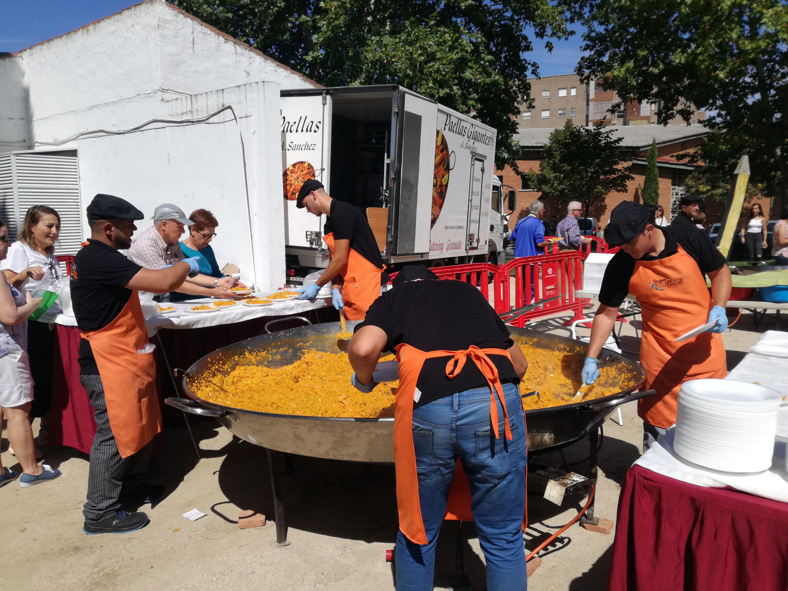 azuqueca de henares residencia mayores albertia las palmeras