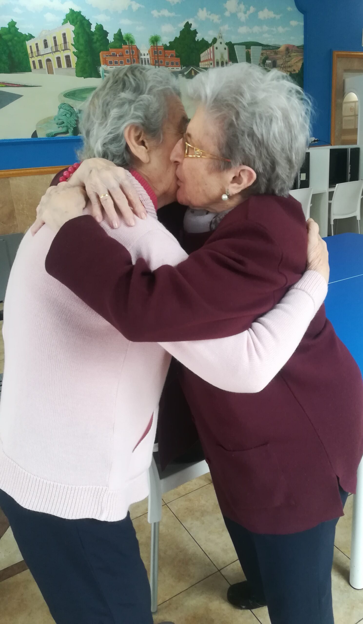 abrazoterapia residencia personas mayores albertia puertollano