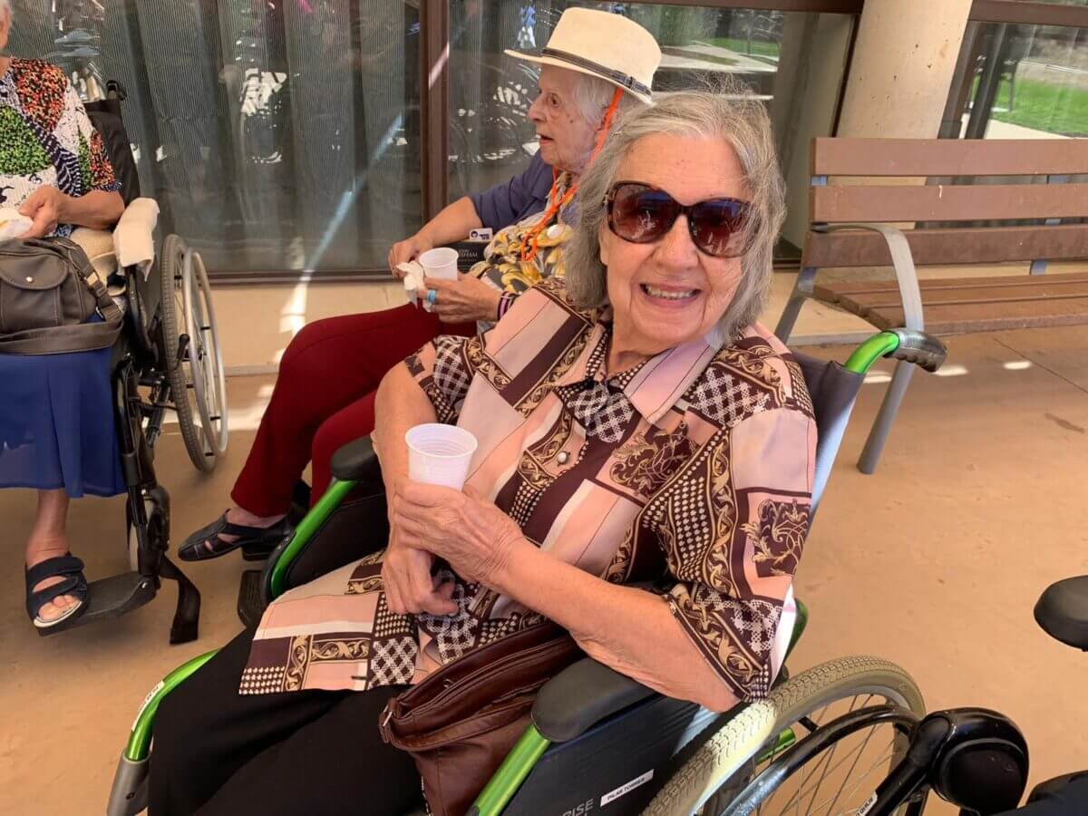 residencia mayores majadahonda albertia valle de la oliva